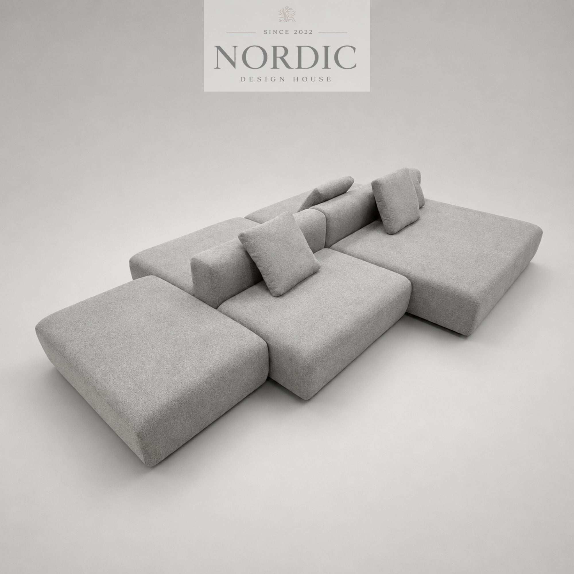 Elegant lav modulsofa i minimalistisk italiensk design. Perfekt til stue og lounge.